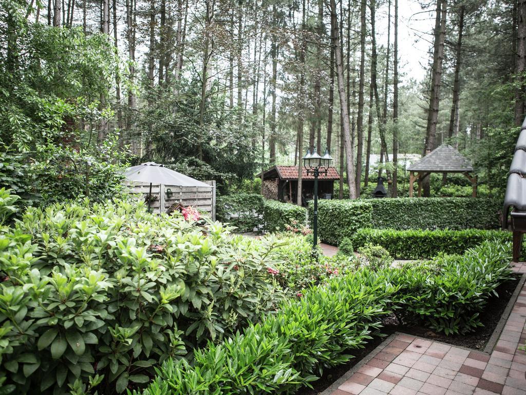 Luxurious Chalet In Oud Turnhout With Large Garden Vila Oud-Turnhout Exterior foto