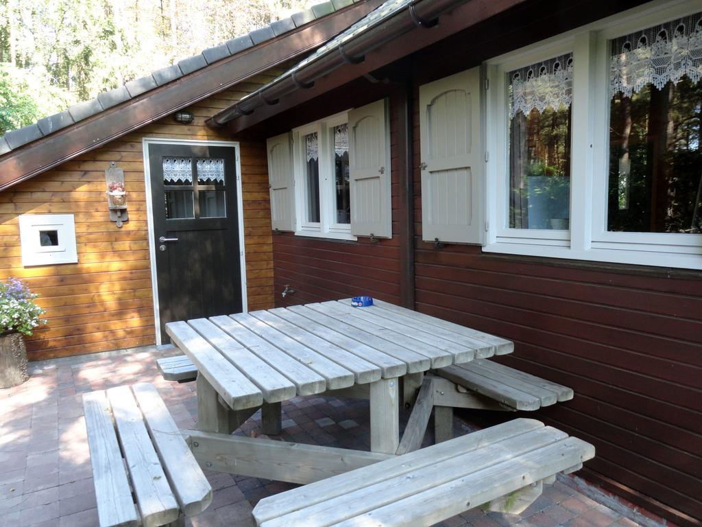 Luxurious Chalet In Oud Turnhout With Large Garden Vila Oud-Turnhout Exterior foto